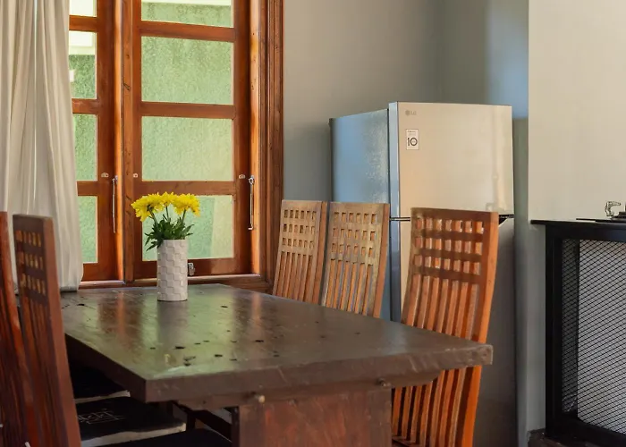 With Private Pool And Garden In 3br Villa *