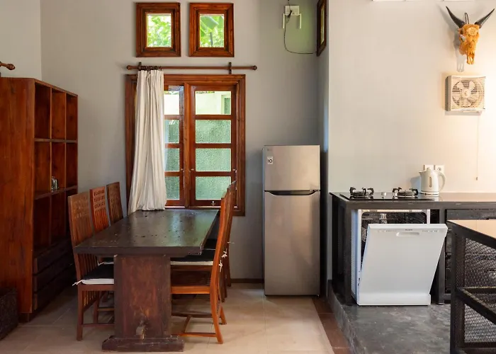 With Private Pool And Garden In 3br Villa