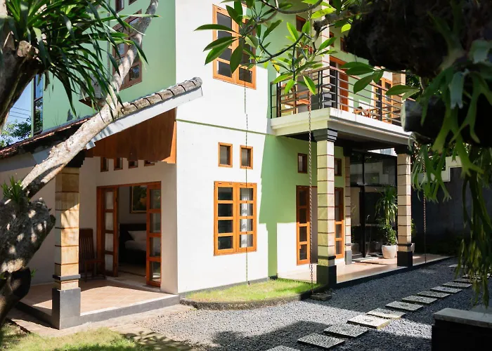 Villa With Private Pool And Garden In 3br