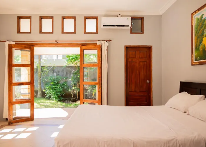 Villa With Private Pool And Garden In 3br Nusa Dua (Bali)