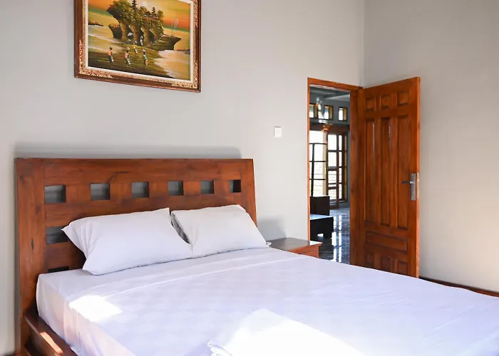 With Private Pool And Garden In 3br Villa *